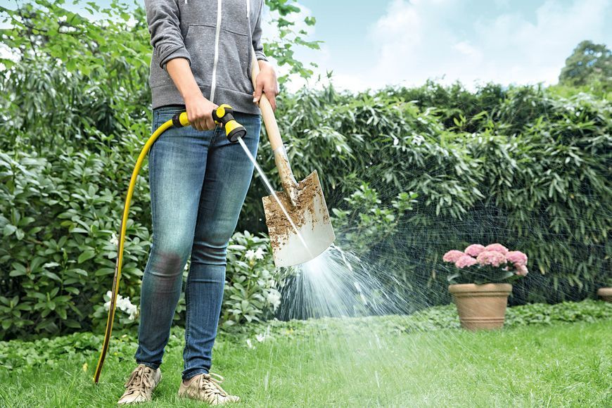 Зрошувач ручний Karcher, пістолетний, 3 режими, регулювання напору води, блокування кнопки поливу 2.645-266.0 фото