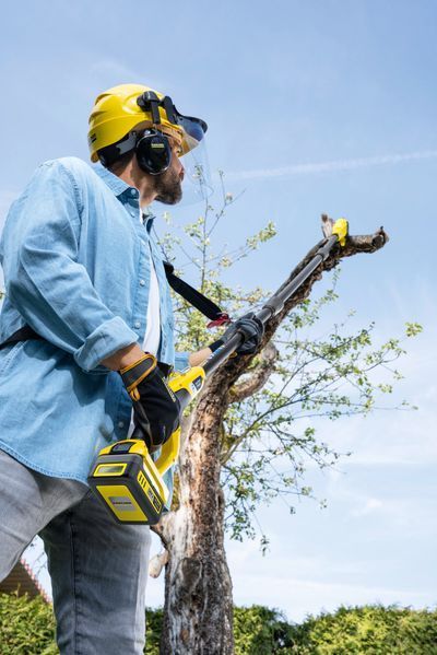 Висоторіз ланцюговий акумуляторний Karcher PSW 18-20 Battery 18В шина 20см 3.8кг без АКБ та ЗП 1.444-010.0 фото