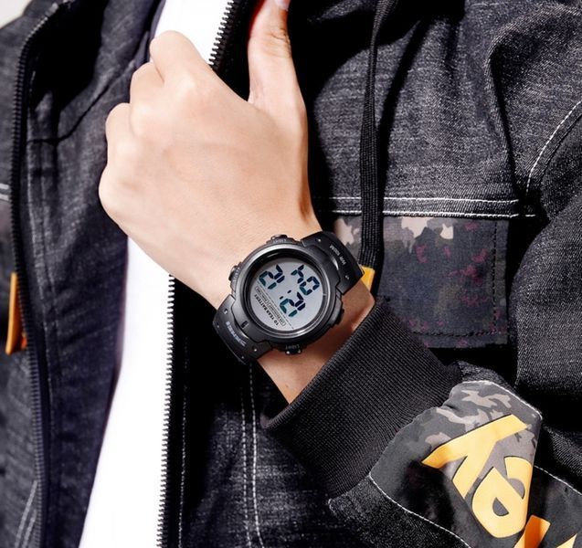Часы Skmei Neon 10 Bar Black 1134 фото