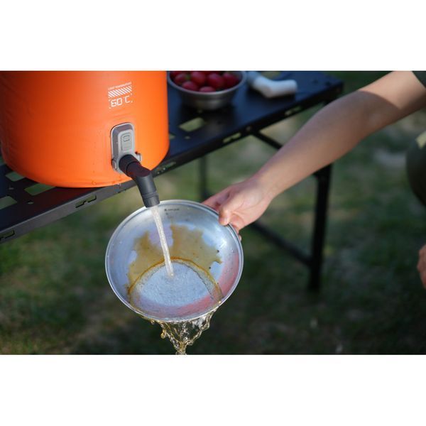 Душ із ємністю для води та насосом Flextail Tiny Shower Bucket 20 л Жовтогарячий 719166 фото