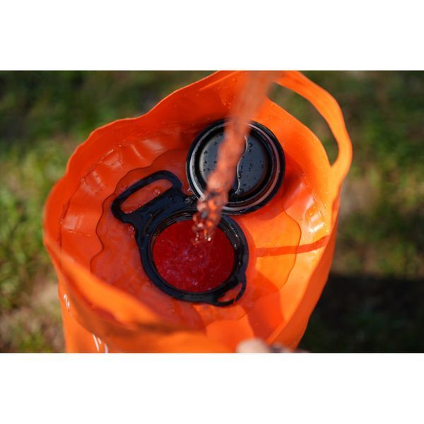 Душ із ємністю для води та насосом Flextail Tiny Shower Bucket 20 л Жовтогарячий 719166 фото