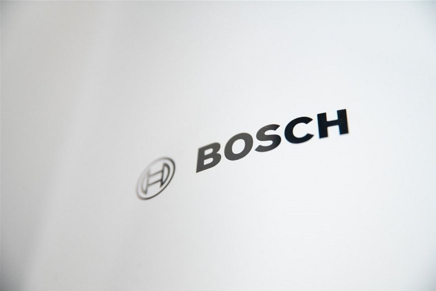 Водонагреватель электрический BOSCH круглый слим Tronic 2000, 50л, 1,5кВт, механическое управление, C, белый 7736504520 фото