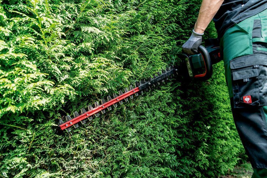 Кущоріз акумуляторний Metabo HS 18 LTX BL 75, 18В, 75см, крок різу 21мм, довина різу 70см, 4.4кг, без АКБ та ЗП 601724850 фото