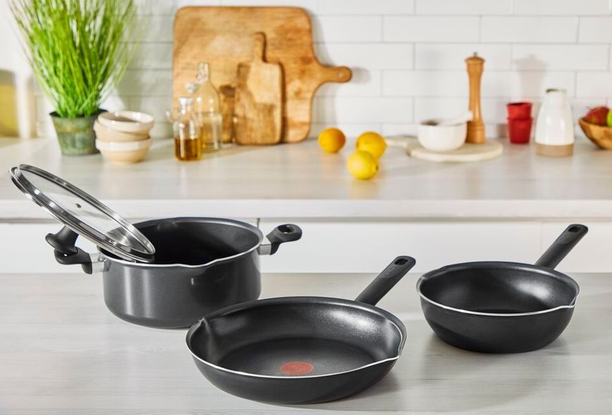 Сковорідка з кришкою Tefal Family Day 24 см B5660453UA фото