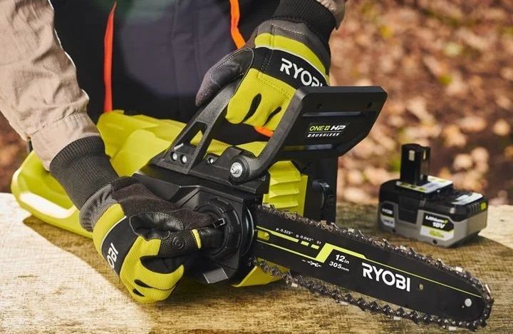 Пила цепная аккумуляторная Ryobi ONE+ HP RY18CSX30A-150 18B 1х5А&middot;час ЗП шина 30см бесщеточная 13.2м/с 3.2кг 5133005466 фото