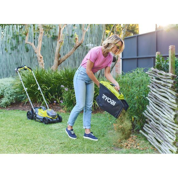 Газонокосарка акумуляторна Ryobi ONE+ OLM1833B 18В 33см 35л 25-65мм 8.1кг без АКБ та ЗП 5133004305 фото