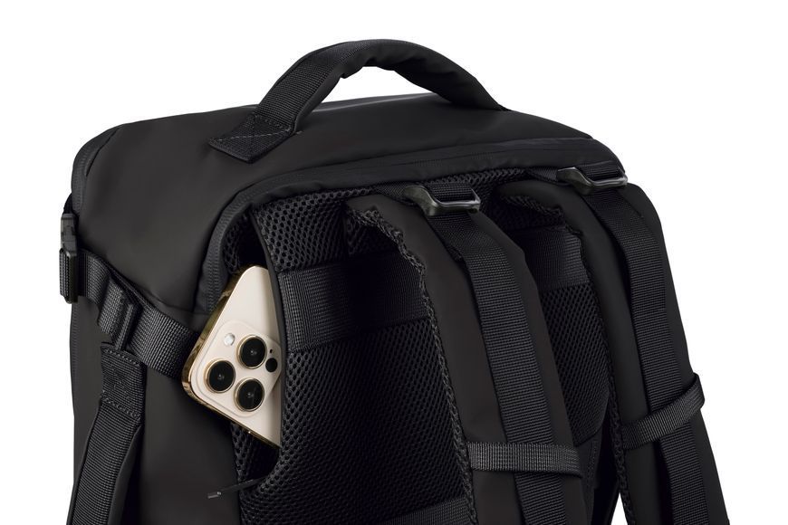 Рюкзак дорожній Tucano Tugo M Dry Cabin Luggage 15.6", чорний BKTUGDR-M-BK фото