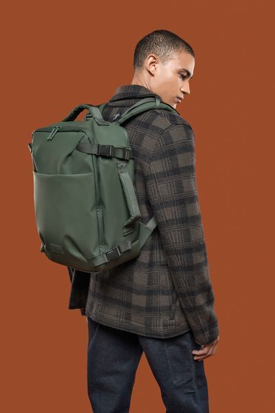 Рюкзак дорожній Tucano Tugo M Dry Cabin Luggage 15.6", зелений BKTUGDR-M-V фото