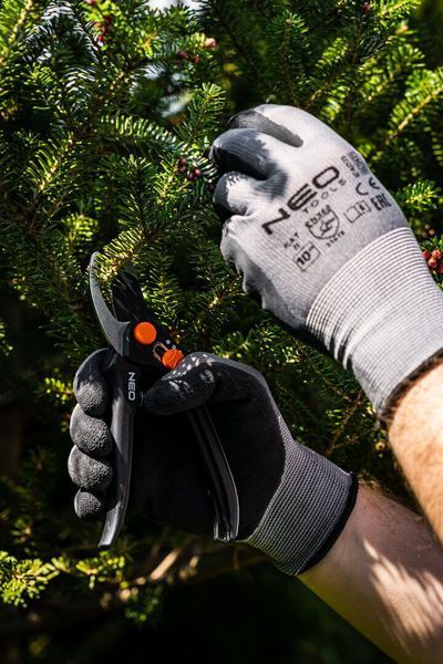 Секатор плоскостной Neo Tools, d реза 15мм, 185мм, 164г 15-200 фото