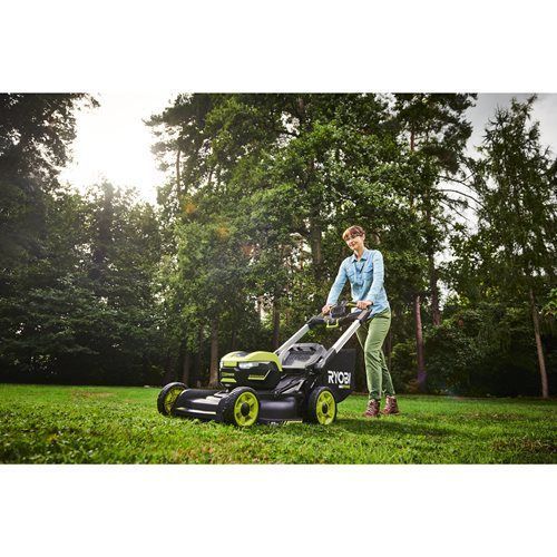 Газонокосарка акумуляторна Ryobi RY36LMXSP53A-160 самохідна MAX POWER 36В акб 1х6А&middot;год дека 53см 70л 20-100мм 3в1 LED-фари до 3200м.кв 5133005802 фото
