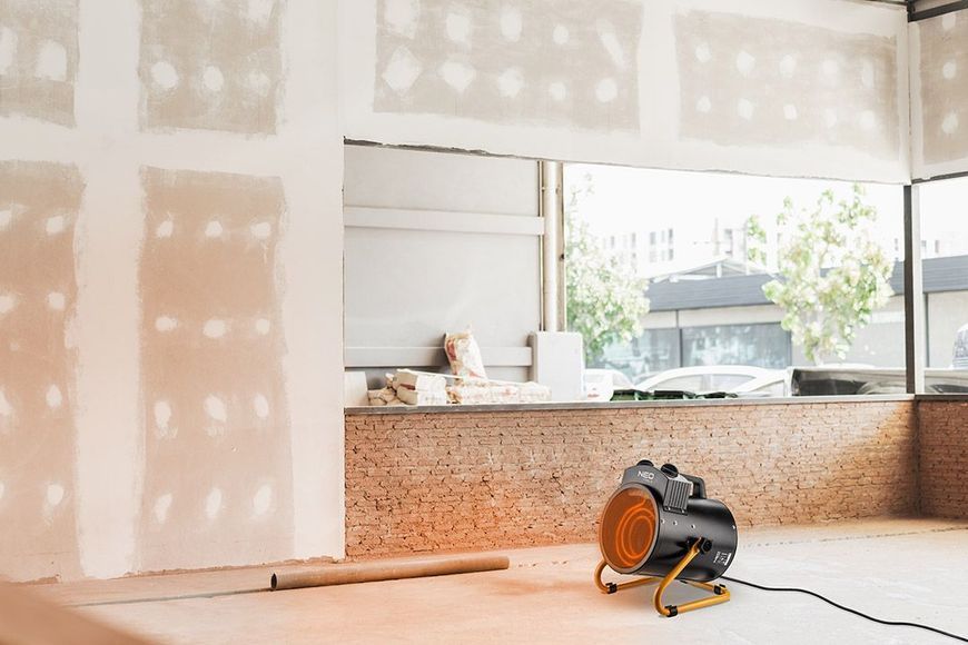 Теплова гармата електрична Neo Tools, 3кВт, 80м кв, 354м куб/год, нагрівальний елемент - нержавіюча сталь, IPX4, чорний 90-068 фото