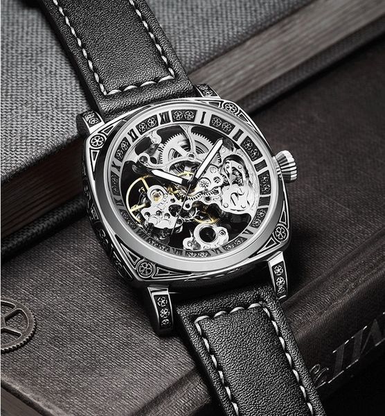 WishDoIt Baron Imperial Black, 2 ремешка 2294 фото