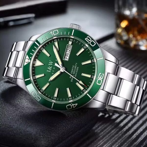 Carnival Diver 10 Bar 2032 фото