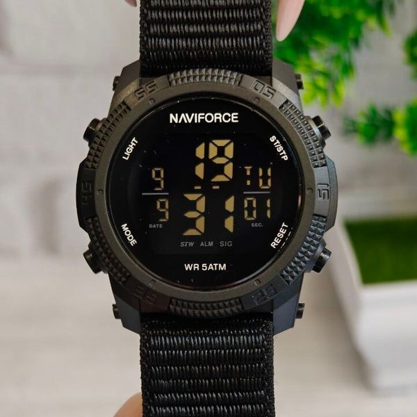 Naviforce Europe Armor Black, 2 ремінці 2131 фото