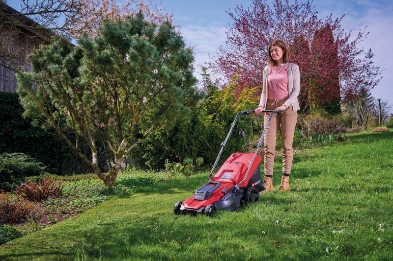 Газонокосилка электрическая Einhell GC-EM 1800/43, 1800 Вт, 43 см, 50 л, 20-65 мм, до 800 м2, 12.2 кг 3400090 фото
