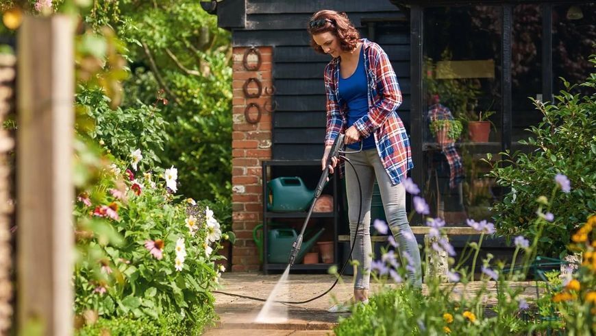 Минимойка высокого давления Bosch UniversalAquatak 125, 1500Вт, 125бар, 360л/час, шланг 5м, 7.7кг 0.600.8A7.A00 фото