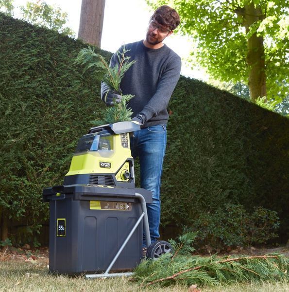 Подрібнювач садовий акумуляторний Ryobi Max Power RY36SHX40-0 36В 40мм 55л 18кг (без АКБ та ЗУ) фреза низькошумний 5133005451 фото
