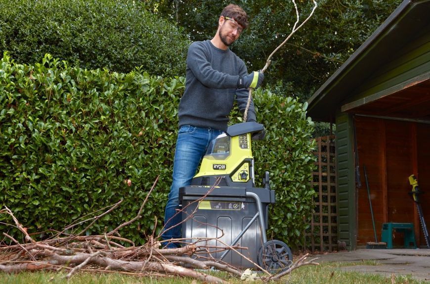 Подрібнювач садовий акумуляторний Ryobi Max Power RY36SHX40-0 36В 40мм 55л 18кг (без АКБ та ЗУ) фреза низькошумний 5133005451 фото