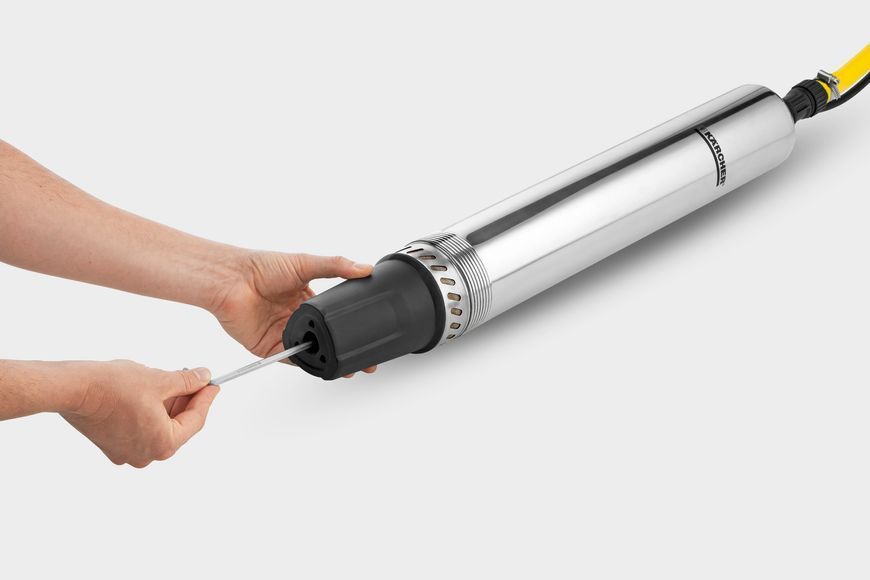 Скважинный насос Karcher ВР 6 Deep Well, 1000 Вт, 5000 л/ч, 55 м, 5.5 бар, 27 м, 150 мм, 35 &deg;C, G1, 8.05 кг 1.645-422.0 фото